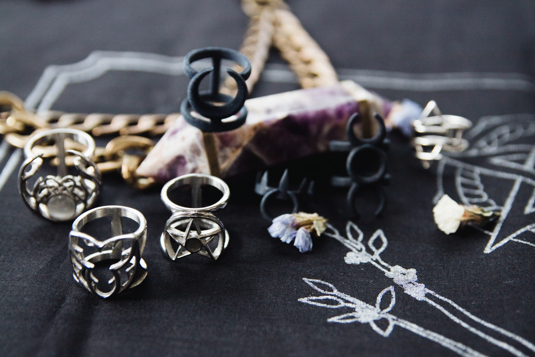 wicca and witchy jewelry brands